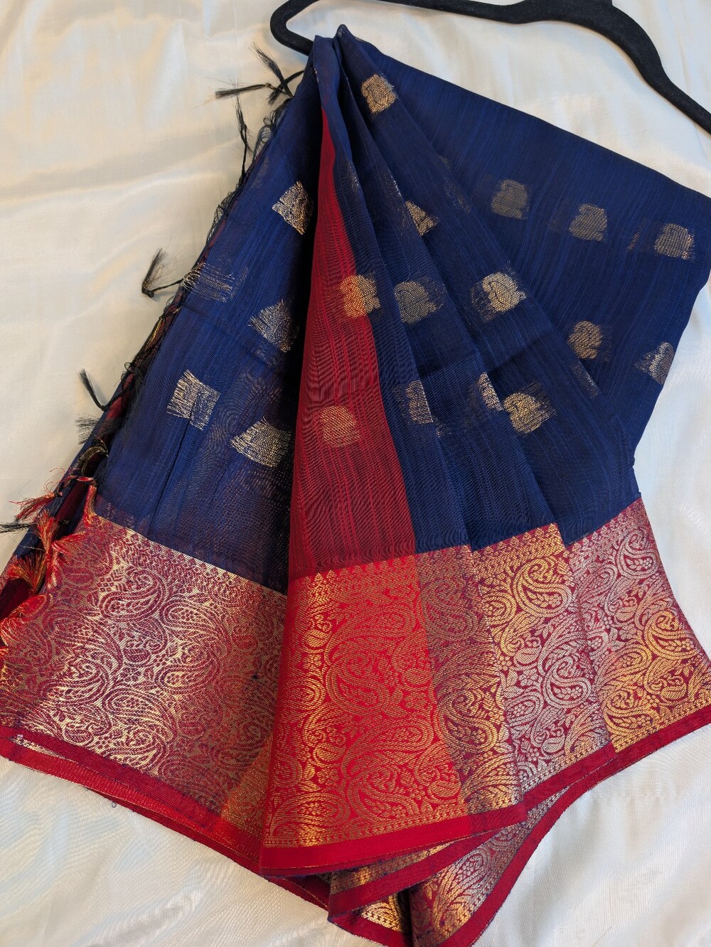 Brand New Navy and Red Woven Silk Cotton Blend Saree With Running Blouse